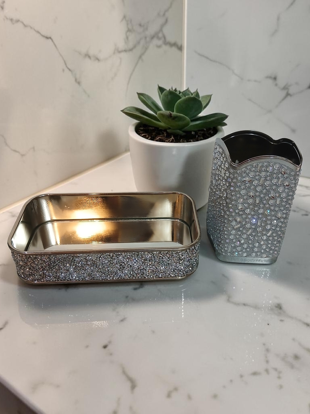 Glittering Silver Bath Accessory Set – Sparkling Soap Holder And Mirror Tray